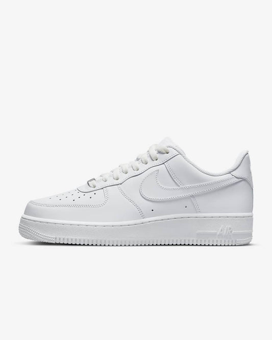 NIKE AIRFORCE 1
